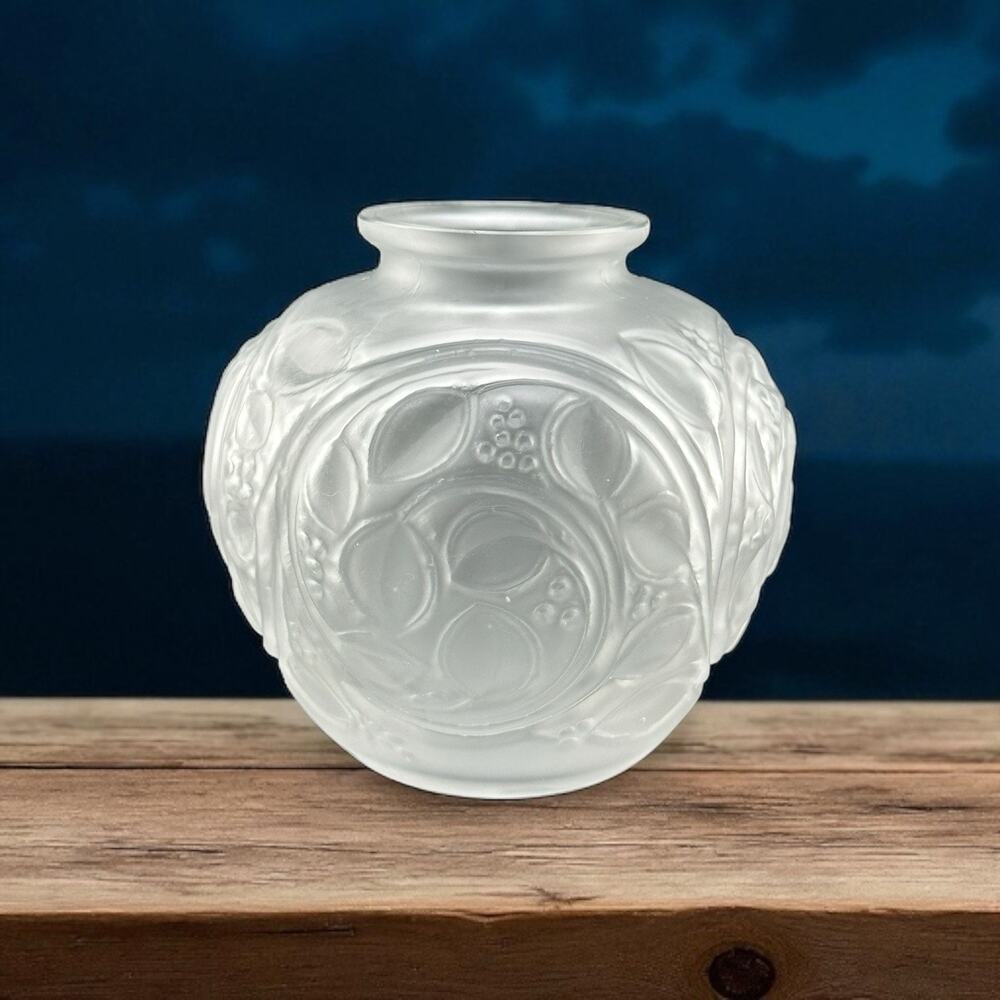 Cambridge Everglades Pearl Mist Frosted Glass Vase 1940 Fruit Theme 5" 1940S
